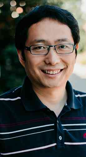 Xinhao Xu