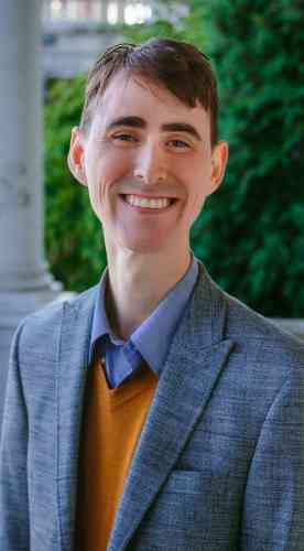 Dr. Noah Glaser